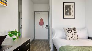 The Maltings_Bronze Ensuite