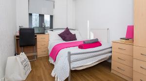Silver Plus Room