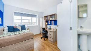 Ensuite Plus