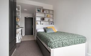 csh_studios_room2