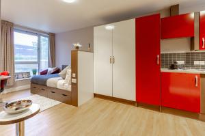 Gold Studio