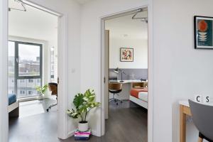 2607_SHARMAN COURT 2 Bed App 0275