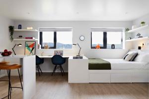 258_ST TERESA PENTHOUSE STUDIO 406 0099